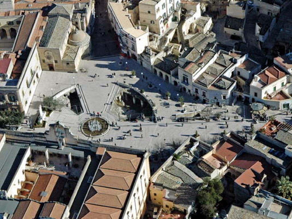 Casa Vacanza "Nel Cuore Dei Sassi" Apartments Matera Bagian luar foto