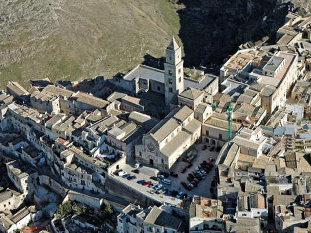 Casa Vacanza "Nel Cuore Dei Sassi" Apartments Matera Bagian luar foto