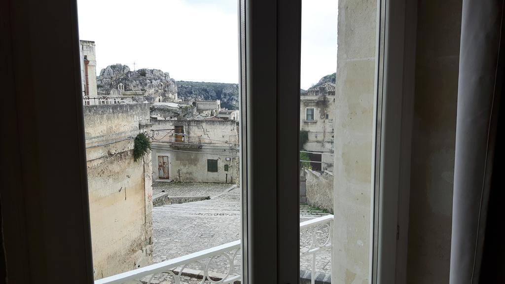 Casa Vacanza "Nel Cuore Dei Sassi" Apartments Matera Bagian luar foto